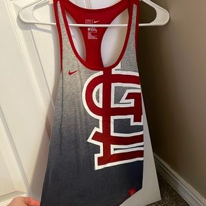 Nike women’s tank. St. Louis cardinals.